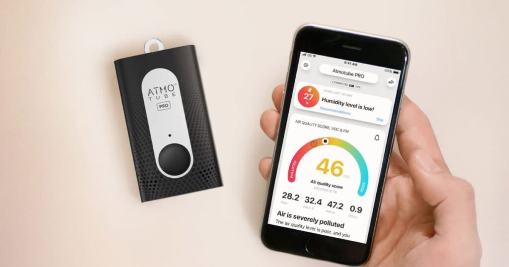 Atmotube Pro air quality monitor and smartphone